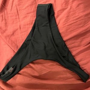 Highcut bikini bottom black